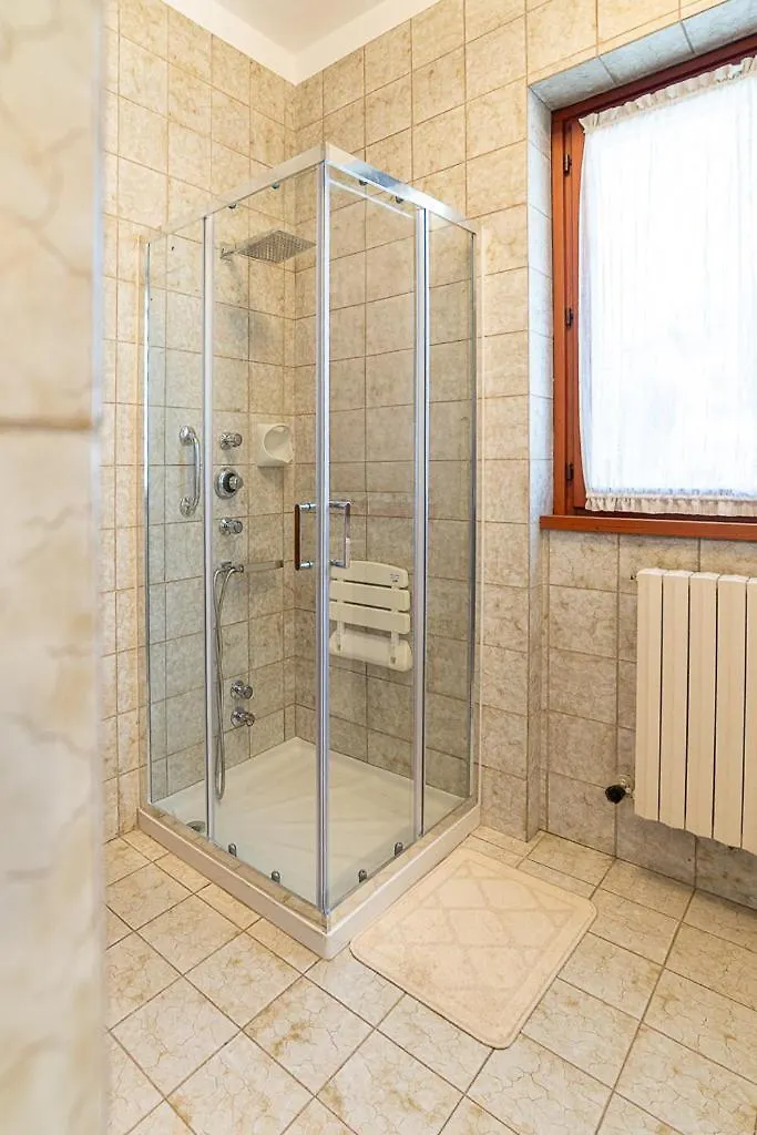 Exclusive Villa With Lake View-Private Spa Galbiate