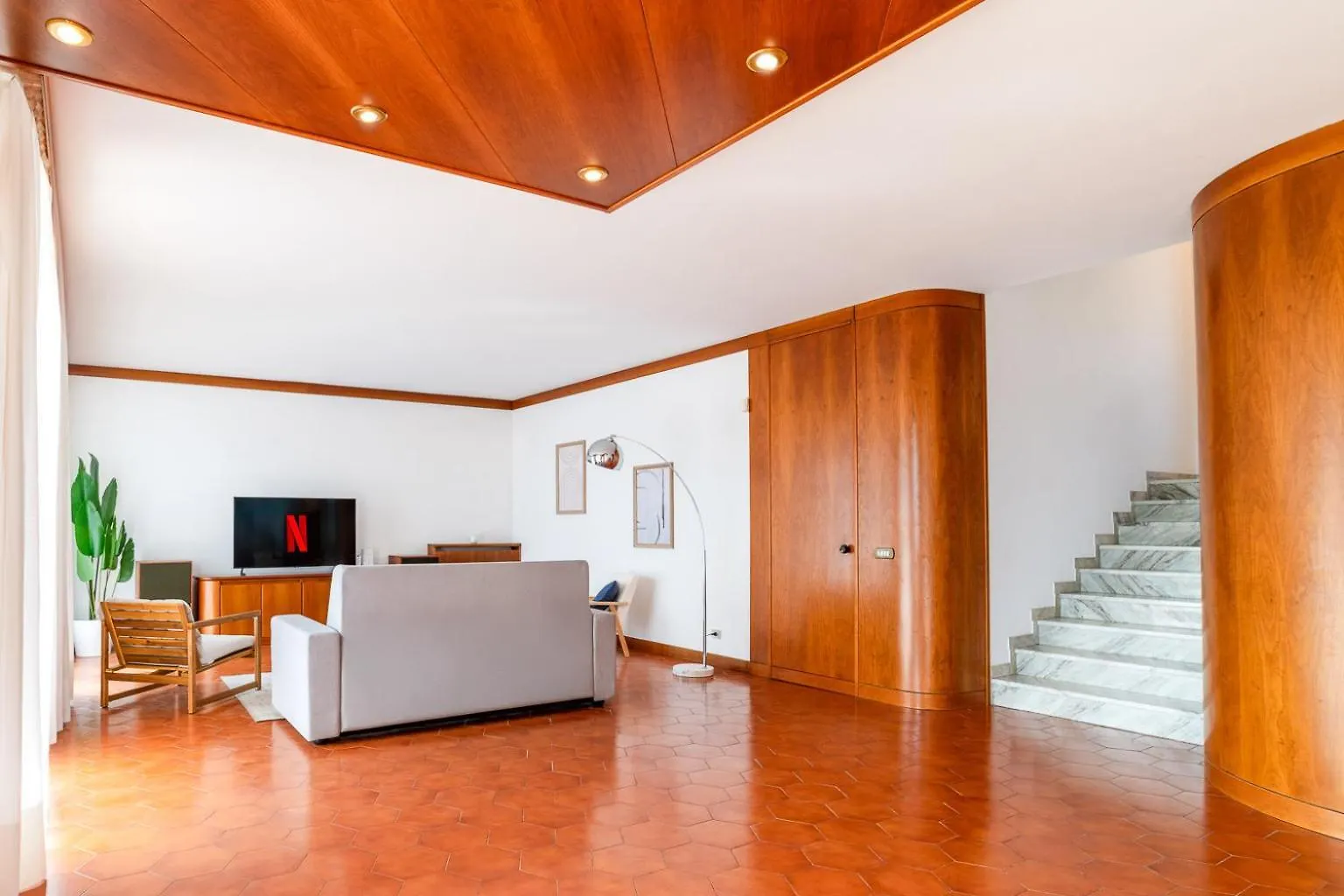 Exclusive Villa With Lake View-Private Spa Galbiate Италия