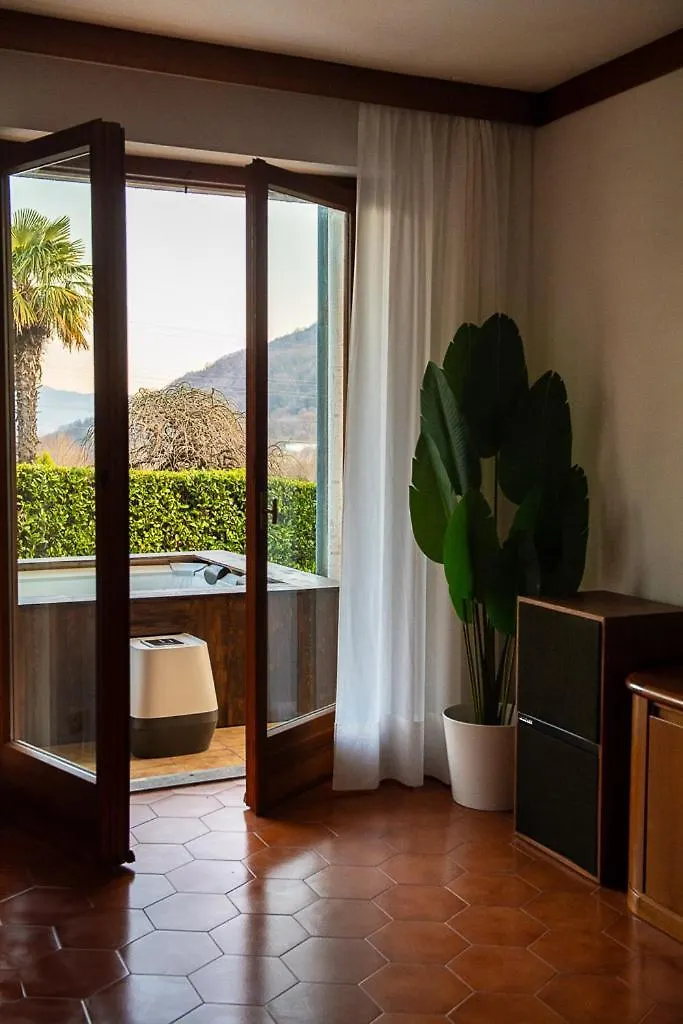 Exclusive Villa With Lake View-Private Spa Galbiate
